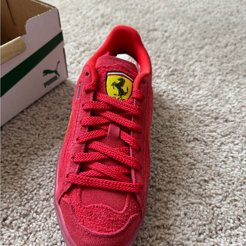 Ferrari Puma Tennis shoes